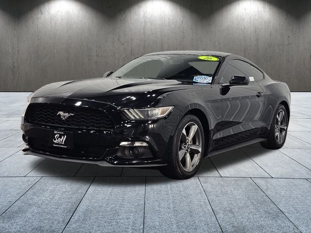 2016 Ford Mustang V6