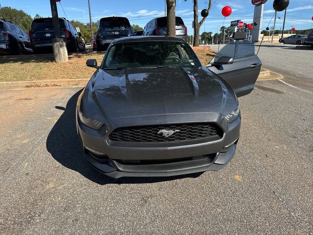 2016 Ford Mustang V6