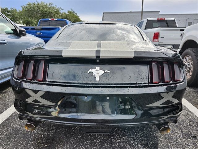 2016 Ford Mustang V6