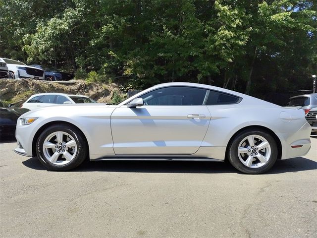 2016 Ford Mustang V6