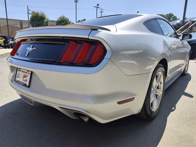 2016 Ford Mustang V6