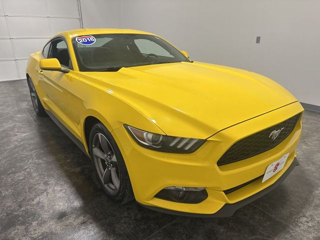 2016 Ford Mustang V6