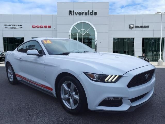 2016 Ford Mustang V6