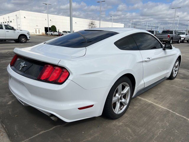 2016 Ford Mustang V6