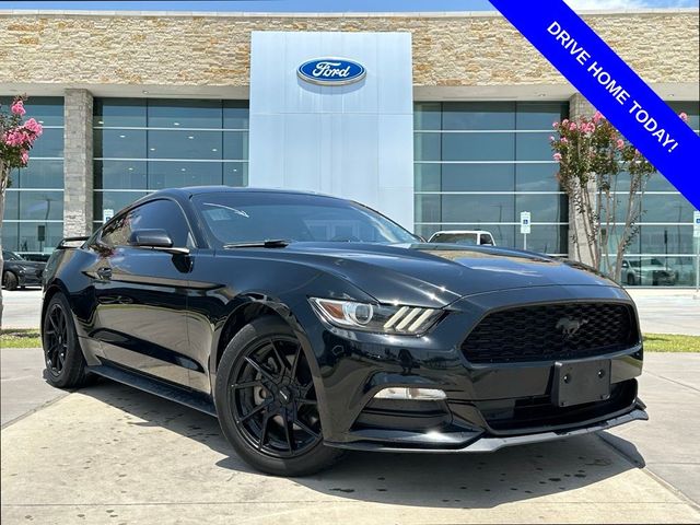 2016 Ford Mustang V6