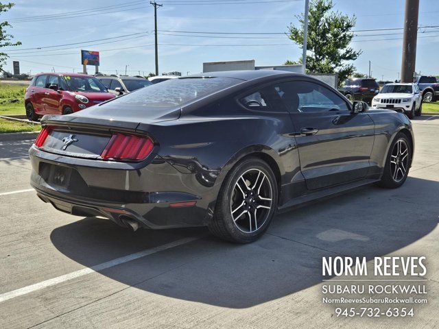 2016 Ford Mustang V6