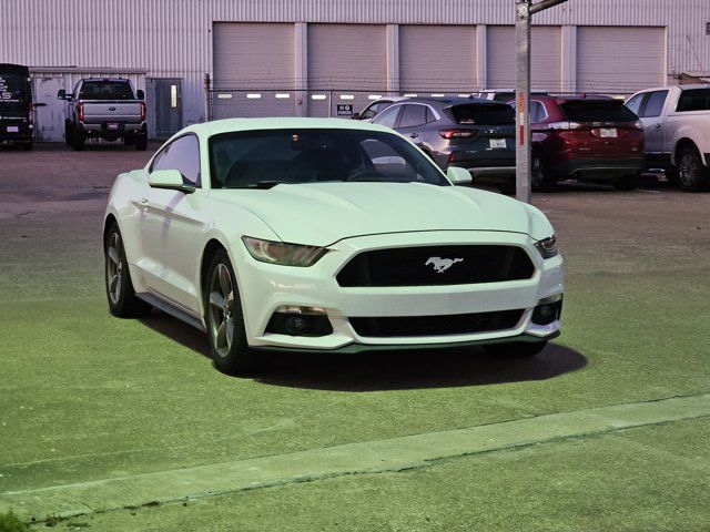 2016 Ford Mustang V6