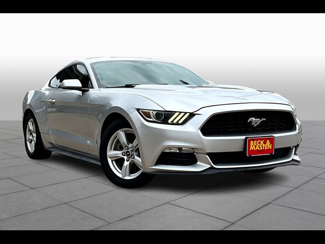 2016 Ford Mustang V6