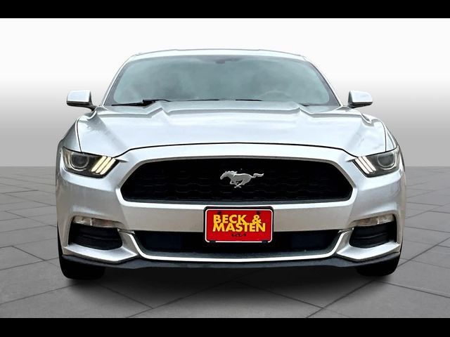 2016 Ford Mustang V6