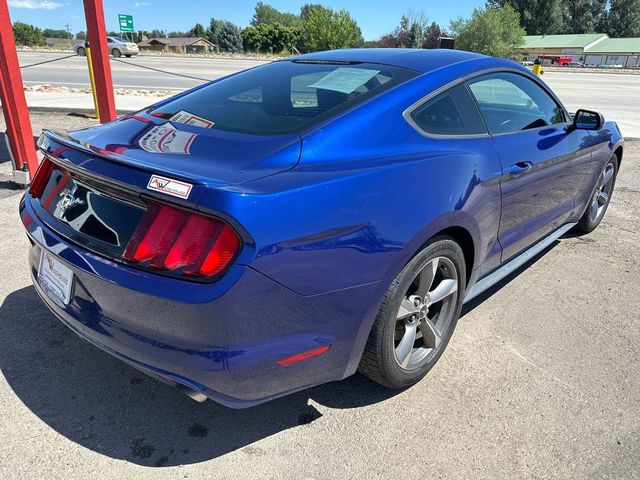 2016 Ford Mustang V6