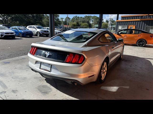 2016 Ford Mustang V6