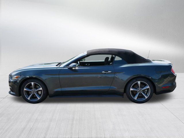 2016 Ford Mustang V6