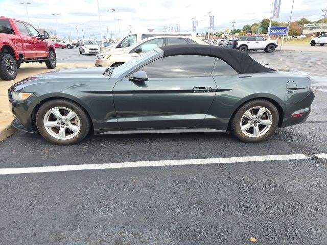 2016 Ford Mustang V6