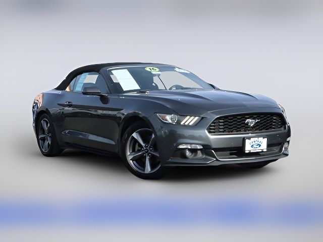 2016 Ford Mustang V6