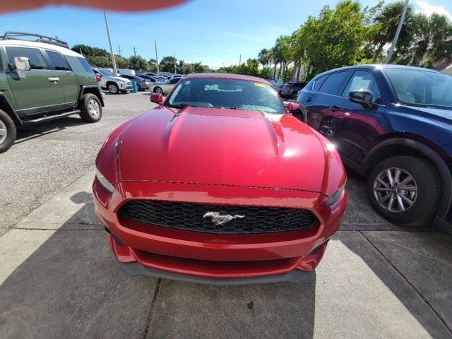 2016 Ford Mustang V6