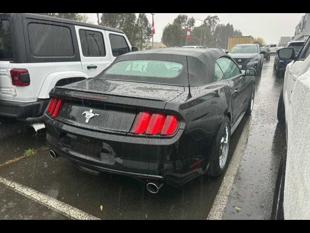 2016 Ford Mustang V6