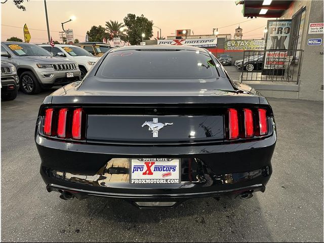 2016 Ford Mustang V6