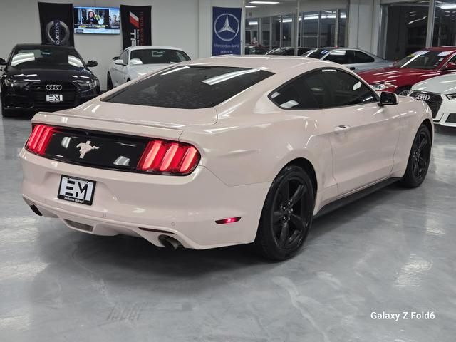 2016 Ford Mustang V6