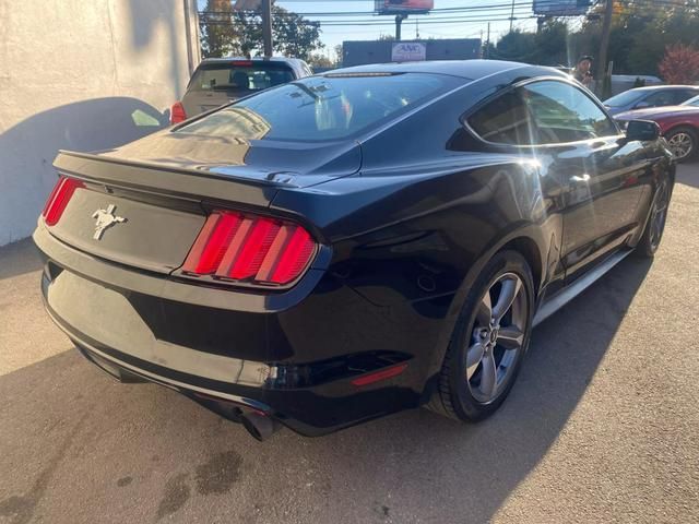 2016 Ford Mustang V6