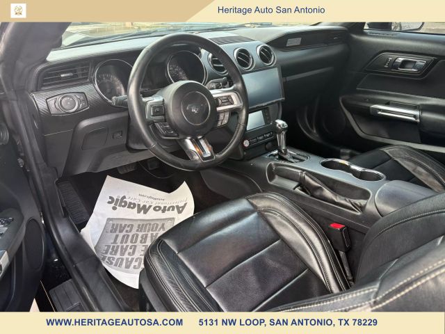 2016 Ford Mustang V6