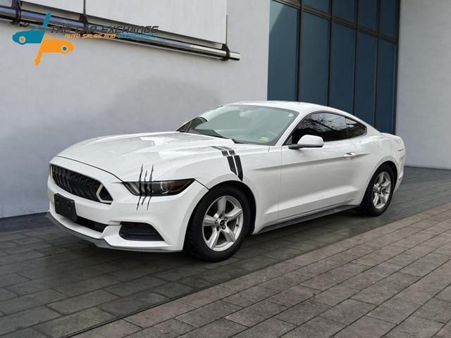 2016 Ford Mustang V6