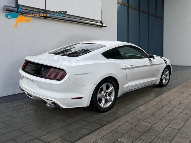 2016 Ford Mustang V6