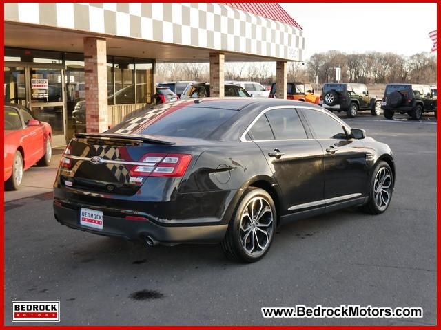 2016 Ford Taurus SHO