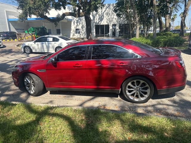 2016 Ford Taurus Limited