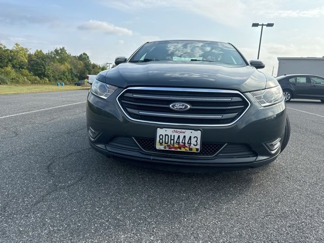 2016 Ford Taurus Limited