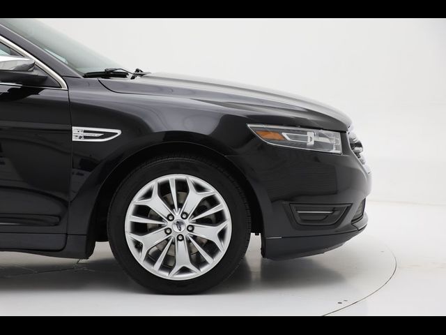 2016 Ford Taurus Limited