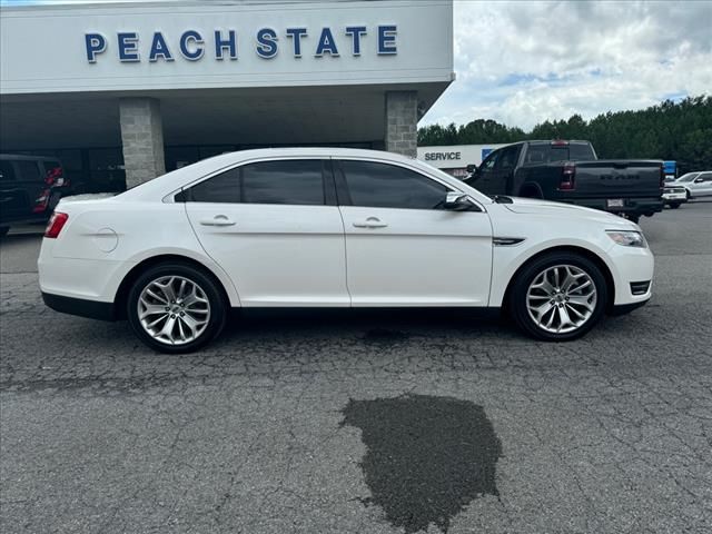 2016 Ford Taurus Limited