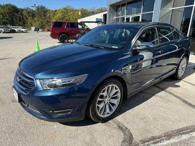 2016 Ford Taurus Limited