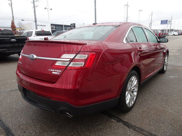 2016 Ford Taurus Limited