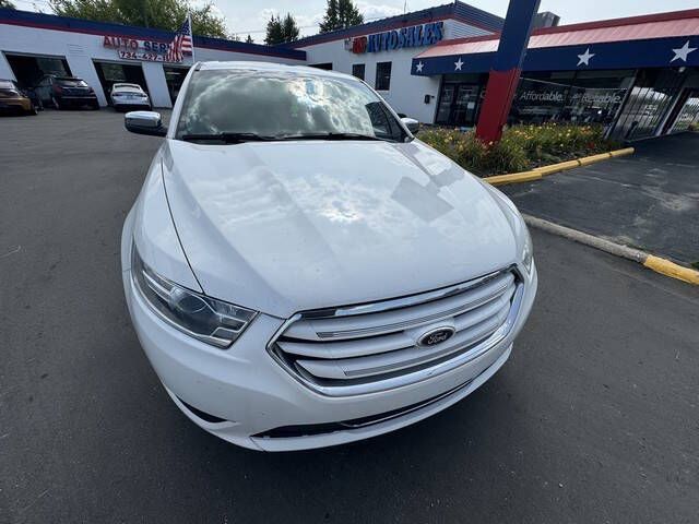 2016 Ford Taurus Limited