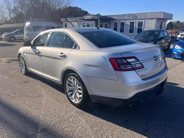 2016 Ford Taurus Limited