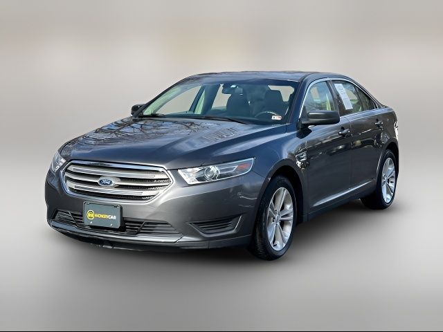 2016 Ford Taurus SE