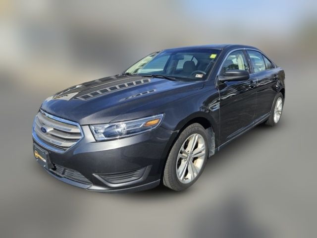 2016 Ford Taurus SE