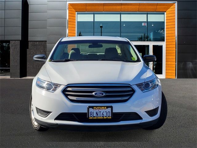 2016 Ford Taurus SE