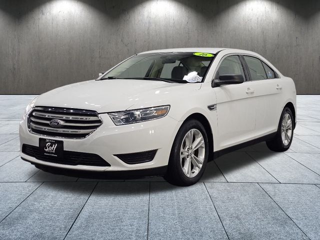 2016 Ford Taurus SE