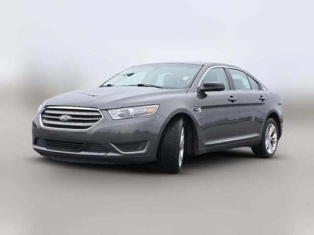 2016 Ford Taurus SE