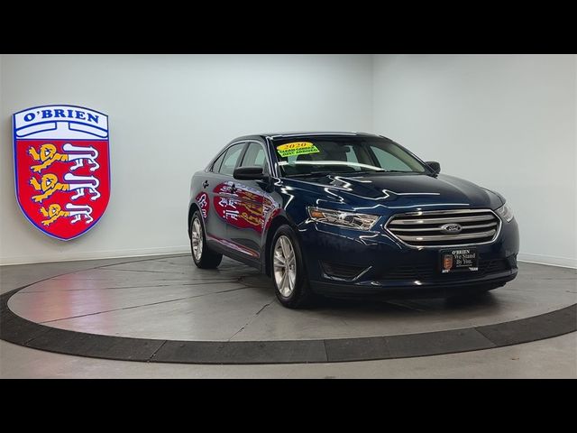 2016 Ford Taurus SE