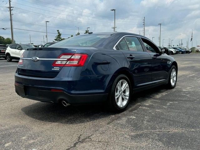 2016 Ford Taurus SEL