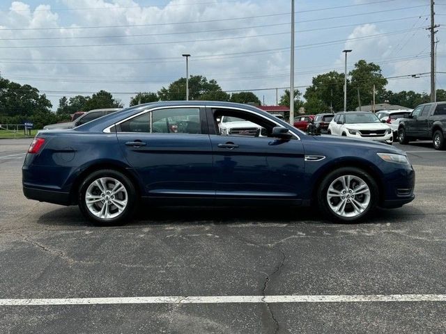 2016 Ford Taurus SEL