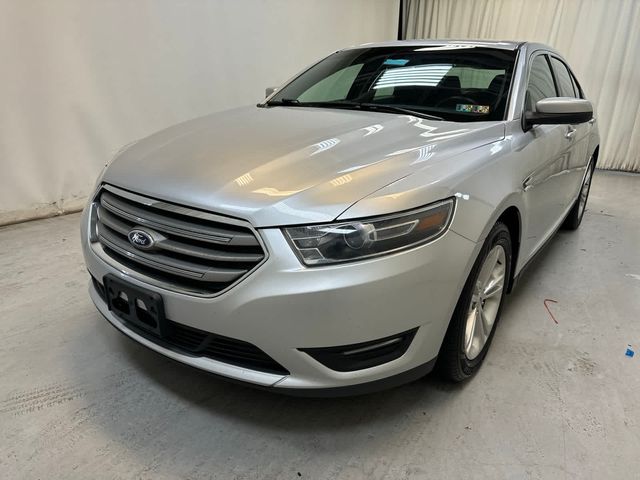 2016 Ford Taurus SEL