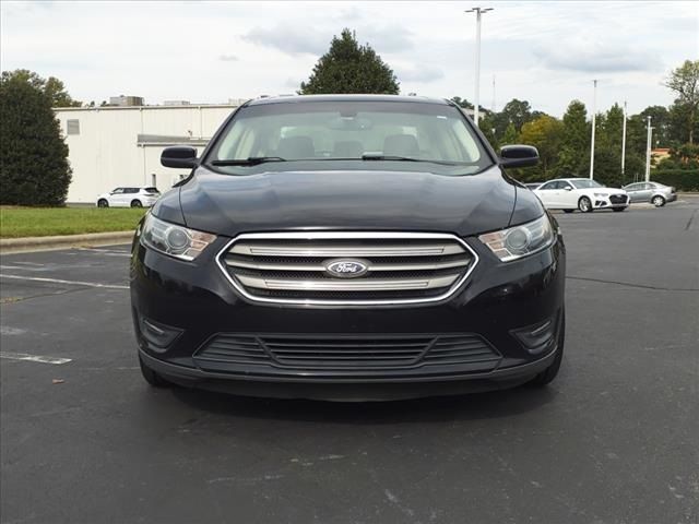 2016 Ford Taurus SEL