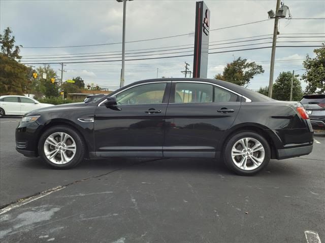 2016 Ford Taurus SEL