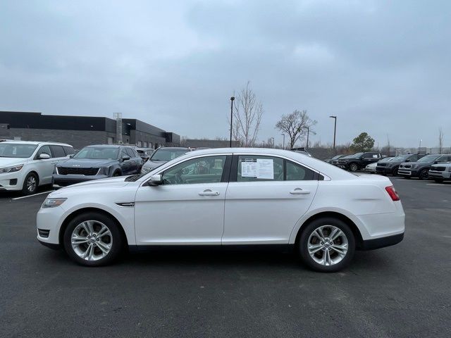 2016 Ford Taurus SEL