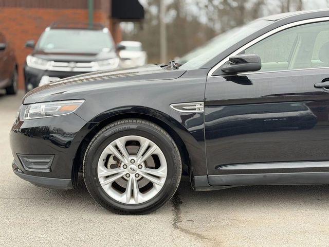 2016 Ford Taurus SEL