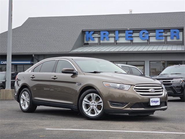 2016 Ford Taurus SEL