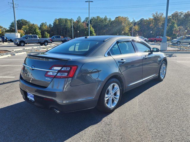 2016 Ford Taurus SEL